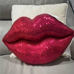 Sequin Lip-Shaped Pillow